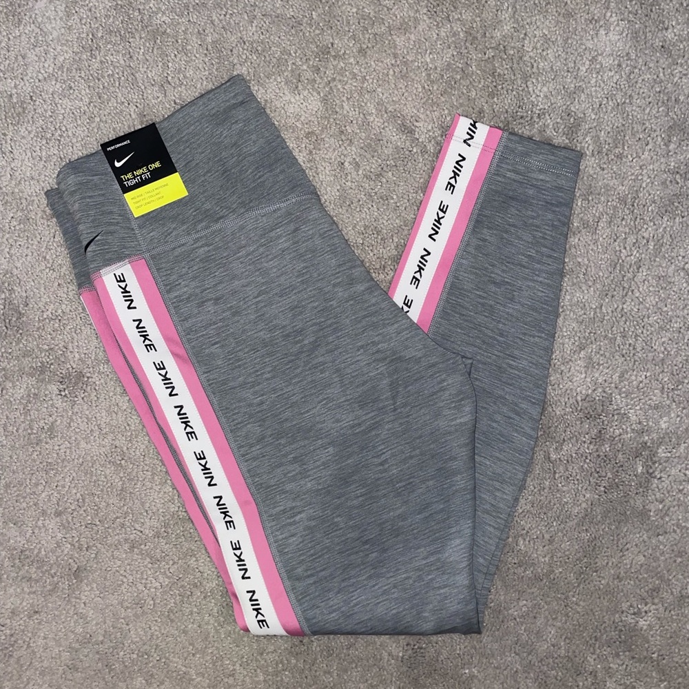 Nike leggings